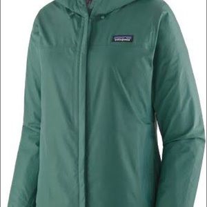 Patagonia Torrentshell 2.5L rain jacket - like new